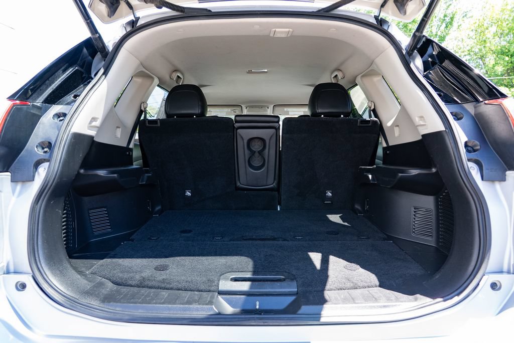 Used 2018 Nissan Rogue SL AWD/4WD image 8