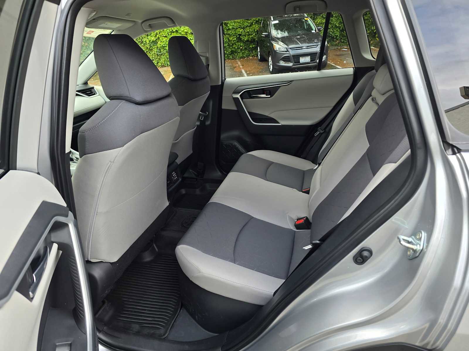 Certified 2025 Toyota RAV4 XLE image 17