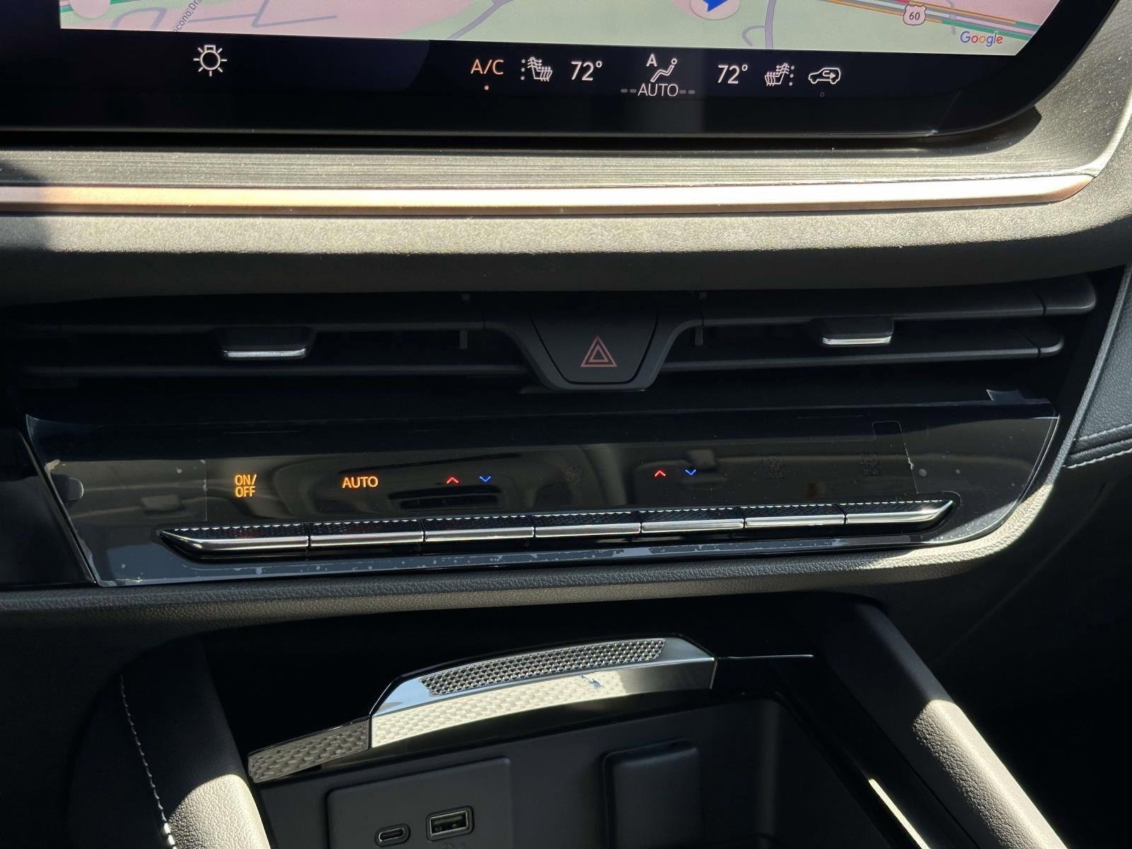 New 2025 Buick Envision Sport Touring image 5