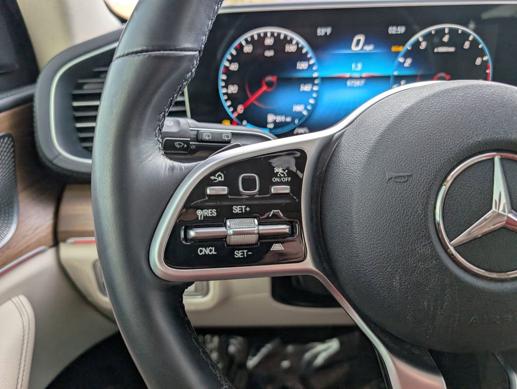 Used 2022 Mercedes-Benz GLS 450 4MATIC image 27