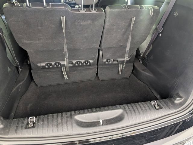 Used 2025 Chrysler Pacifica Select image 28