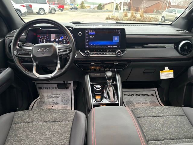 Used 2025 Chevrolet Colorado Z71 w/ Technology Package image 18