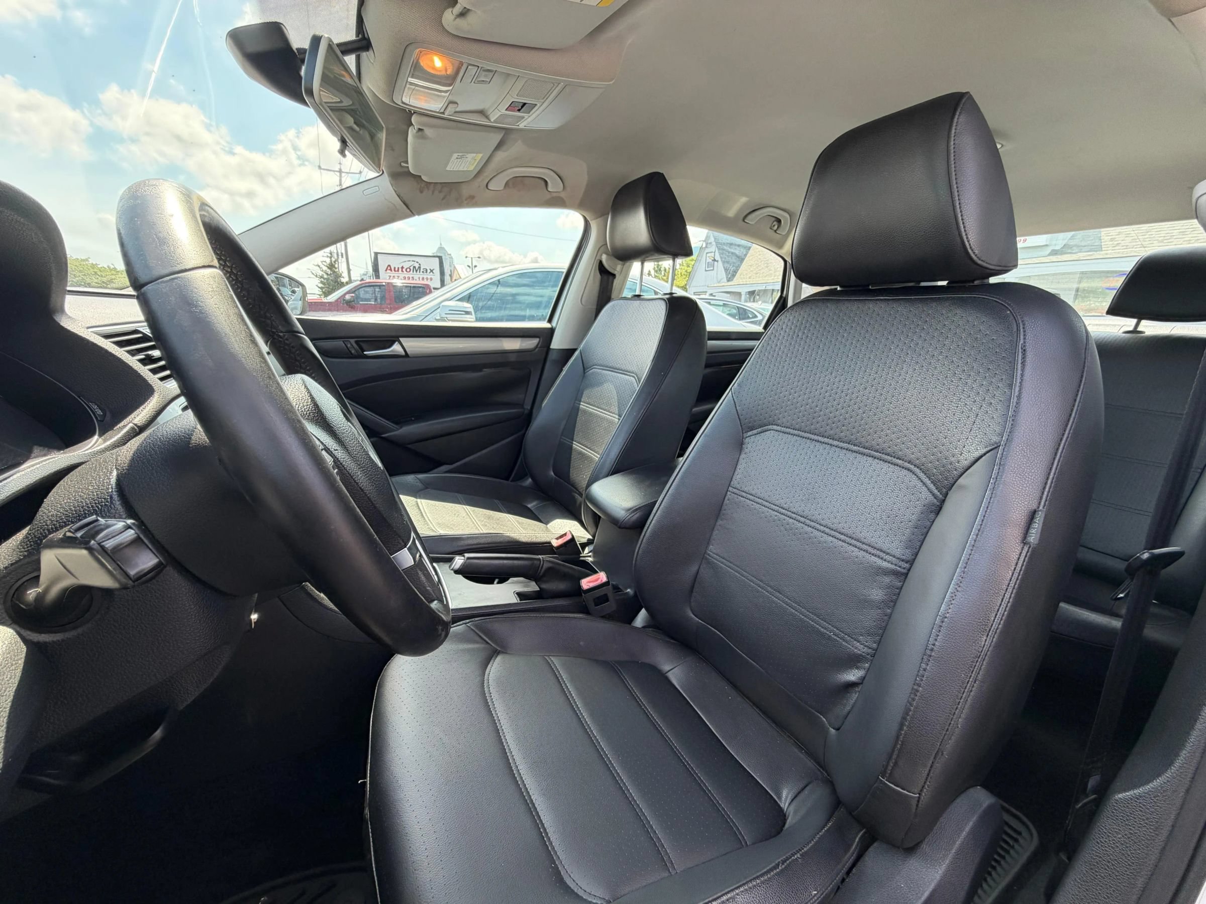 Used 2014 Volkswagen Passat 1.8T Wolfsburg Edition FWD image 10