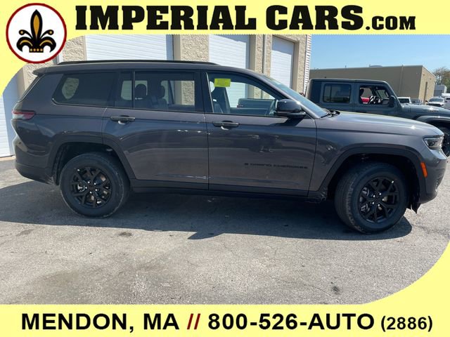 New 2025 Jeep Grand Cherokee L Altitude image 16