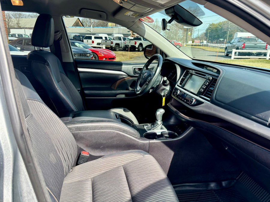 Used 2018 Toyota Highlander Plus image 13