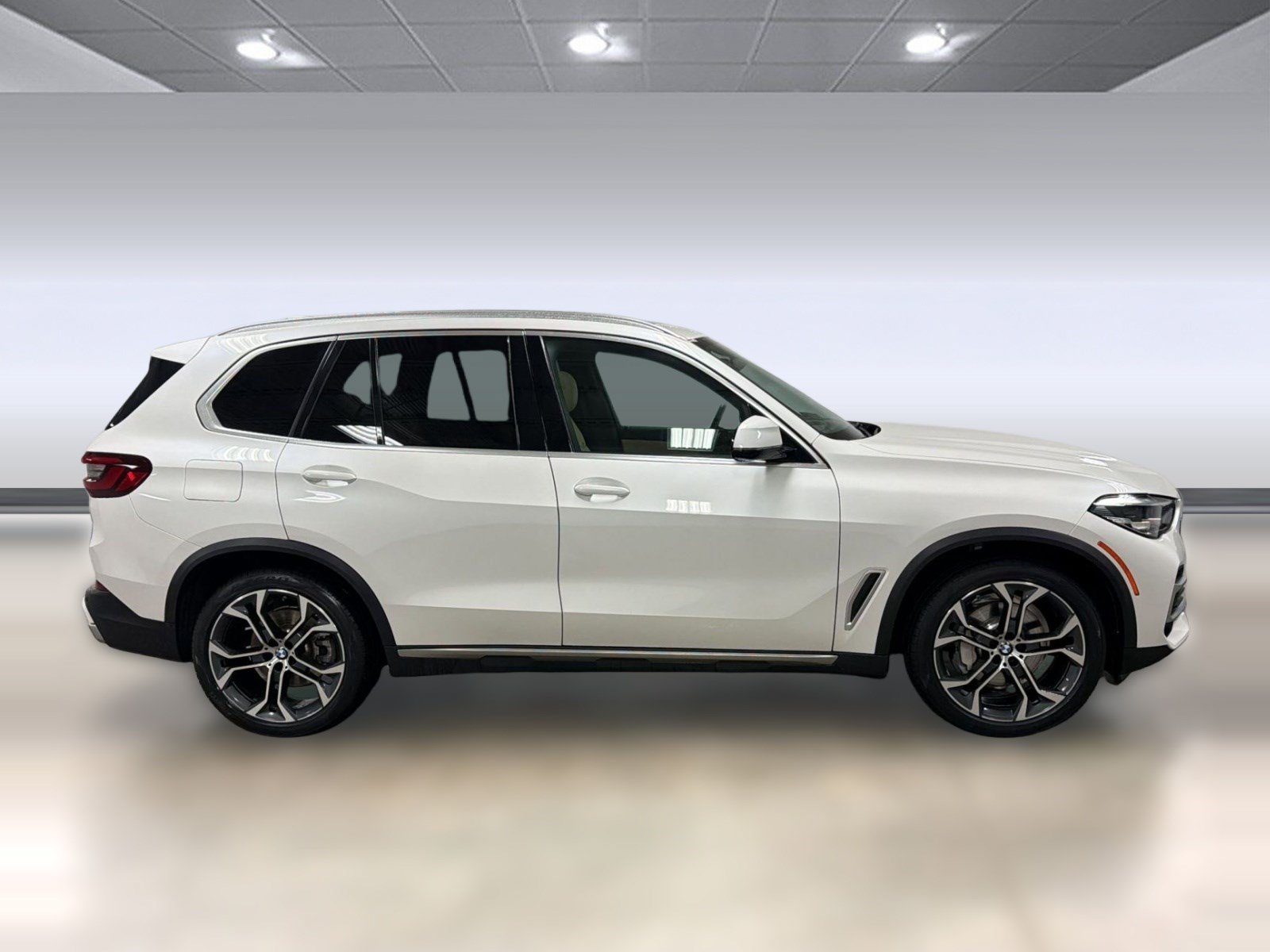 Certified 2022 BMW X5 sDrive40i w/ Premium Package RWD image 7