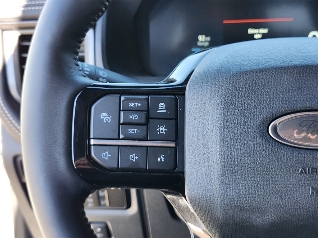 Used 2023 Ford F150 Lightning Platinum image 28