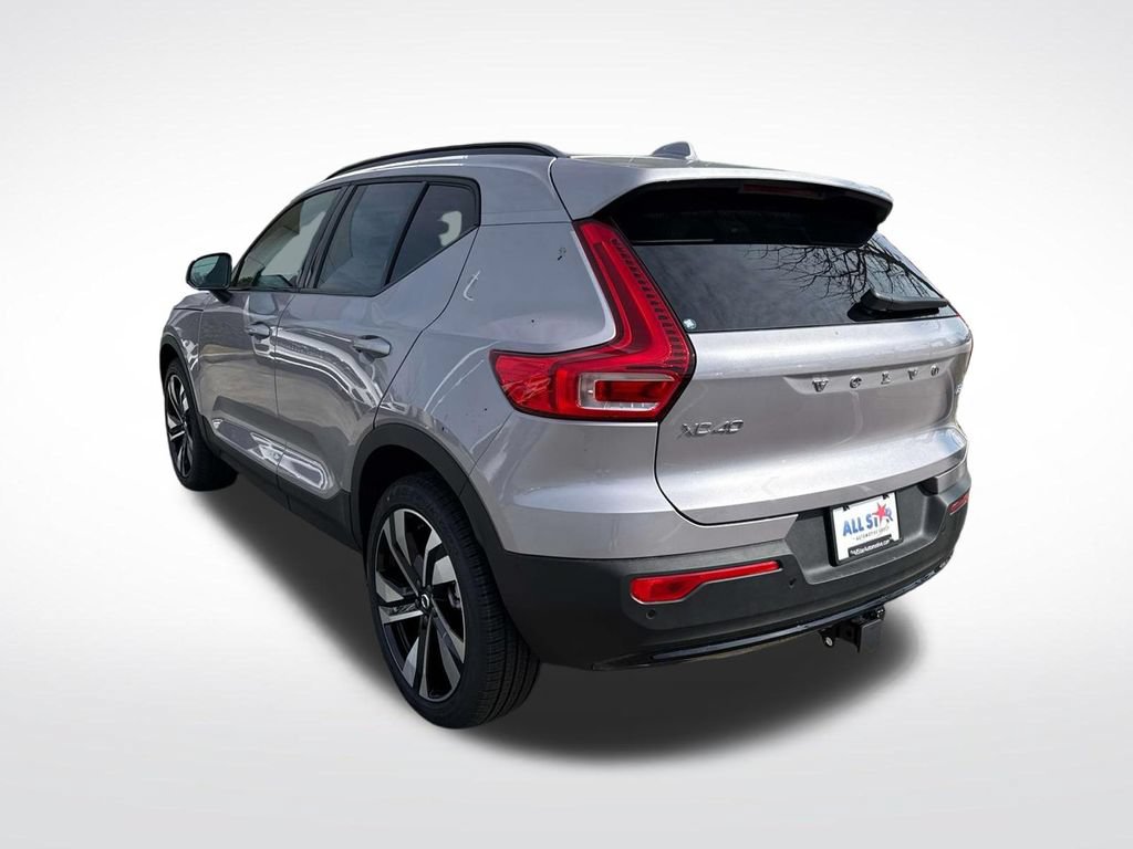 New 2026 Volvo XC40 B5 Ultra AWD/4WD image 6