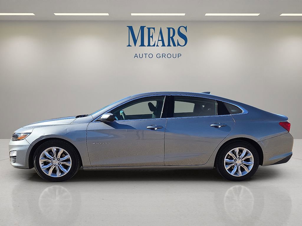 Used 2023 Chevrolet Malibu LT image 2