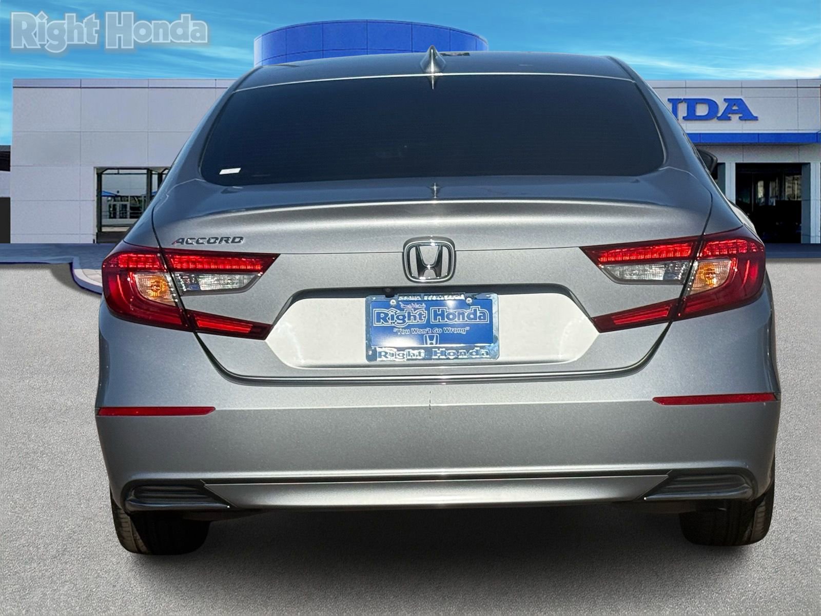 Used 2019 Honda Accord EX image 6