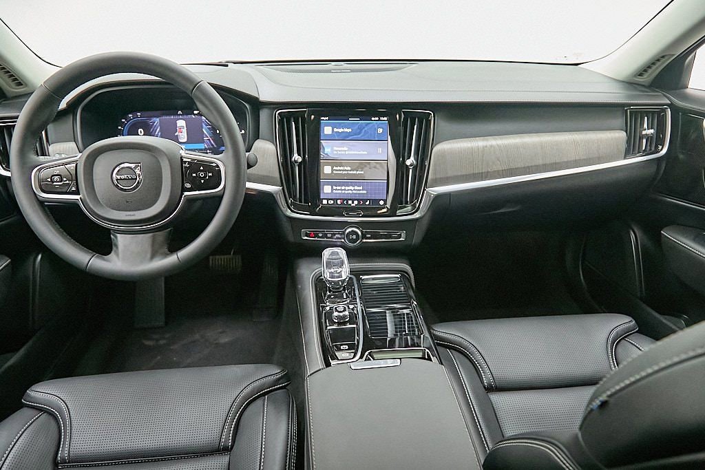 Certified 2024 Volvo S90 T8 Ultimate image 23