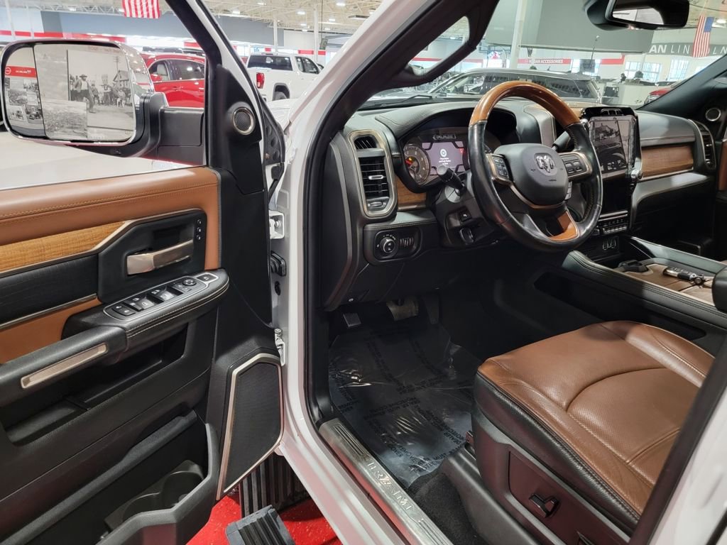 Used 2019 RAM 3500 Limited image 10
