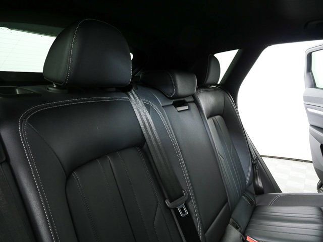 Certified 2022 Audi e-tron Premium w/ Convenience Plus Package image 23