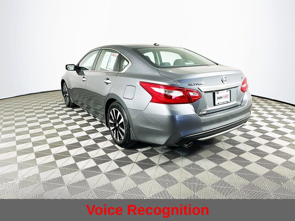 Used 2017 Nissan Altima 2.5 SV image 8