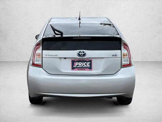 Used 2015 Toyota Prius Two image 8