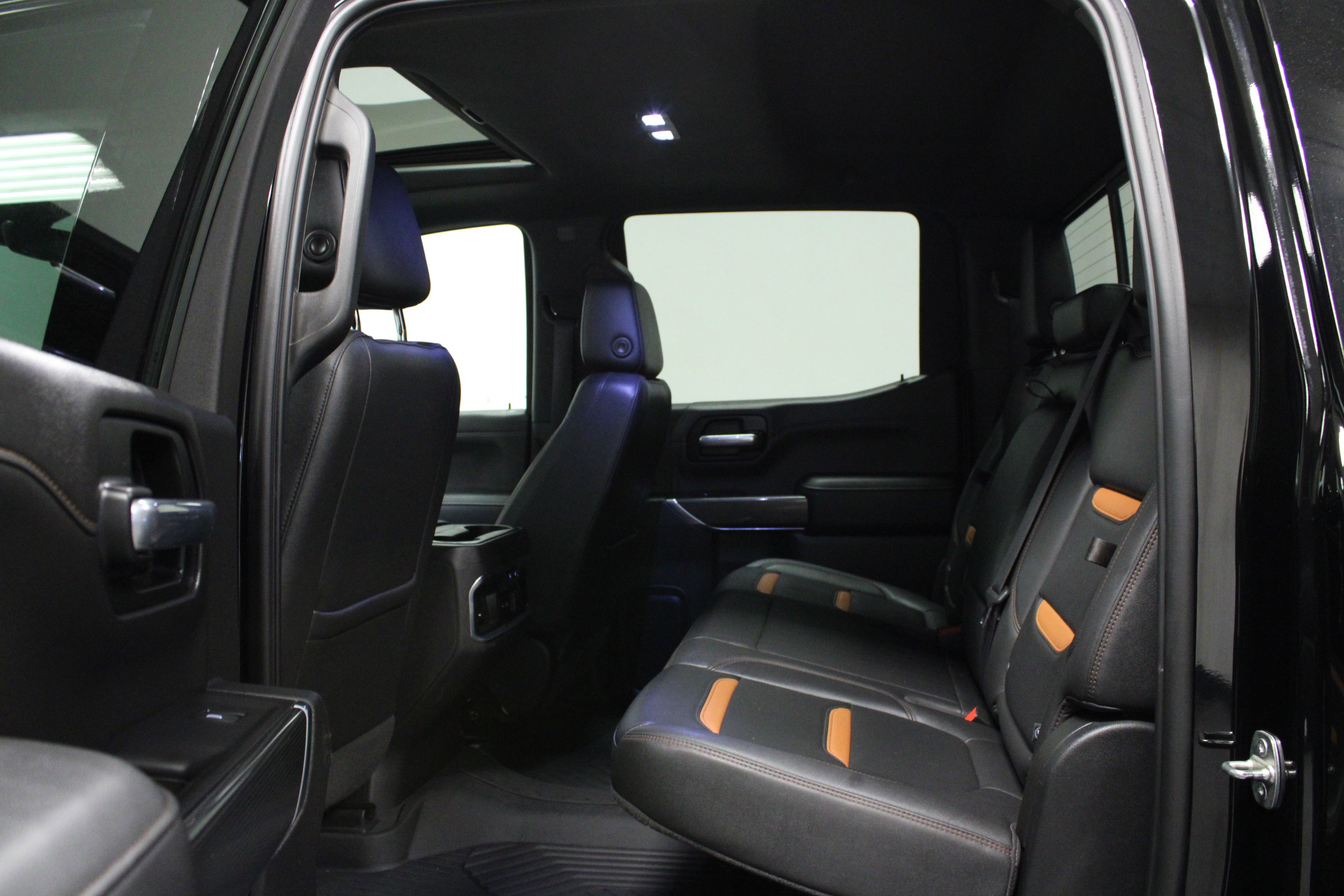 Used 2021 GMC Sierra 1500 AT4 w/ AT4 Premium Package image 13