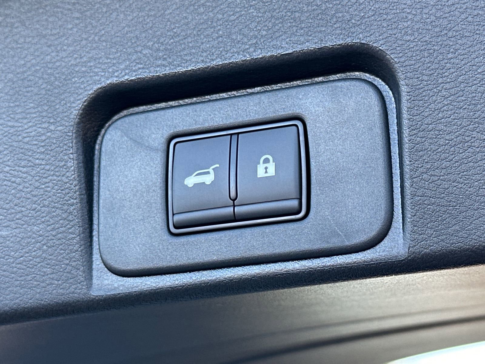 New 2026 Nissan Rogue SV image 19