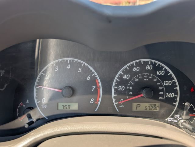 Used 2010 Toyota Corolla image 11