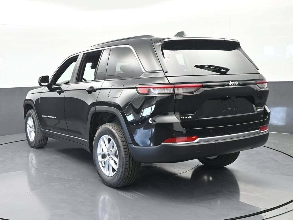 New 2026 Jeep Grand Cherokee Laredo X AWD/4WD image 4