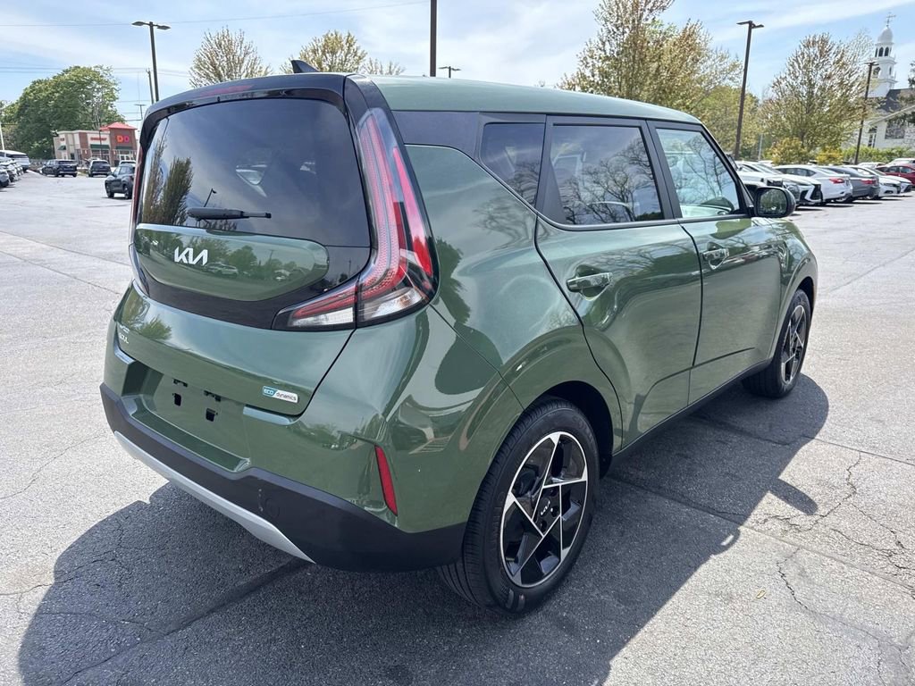 Used 2023 Kia Soul EX FWD image 8