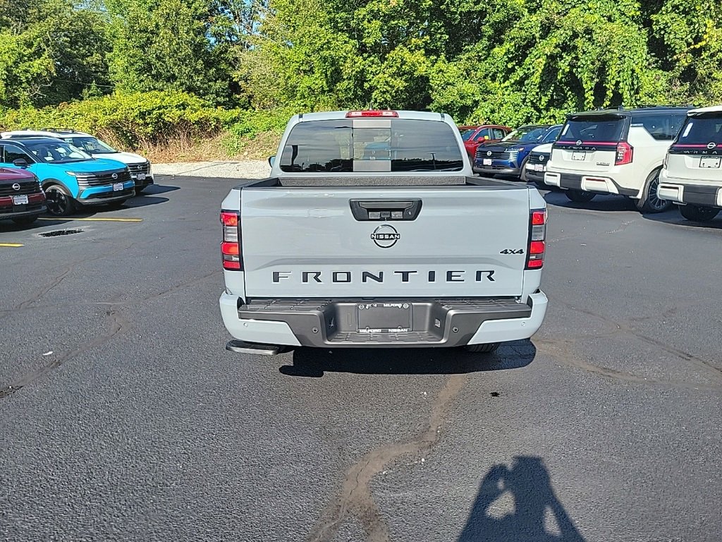 New 2026 Nissan Frontier SV image 4