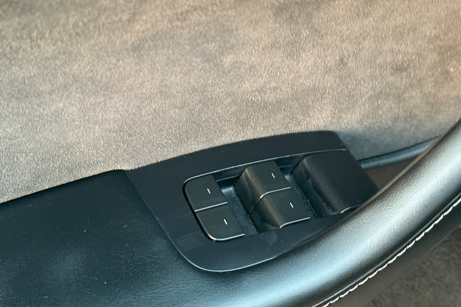 Used 2023 Tesla Model Y Long Range image 11