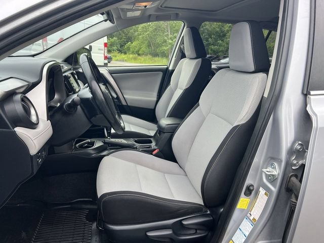 Used 2018 Toyota RAV4 XLE w/ Convenience Package AWD/4WD image 23