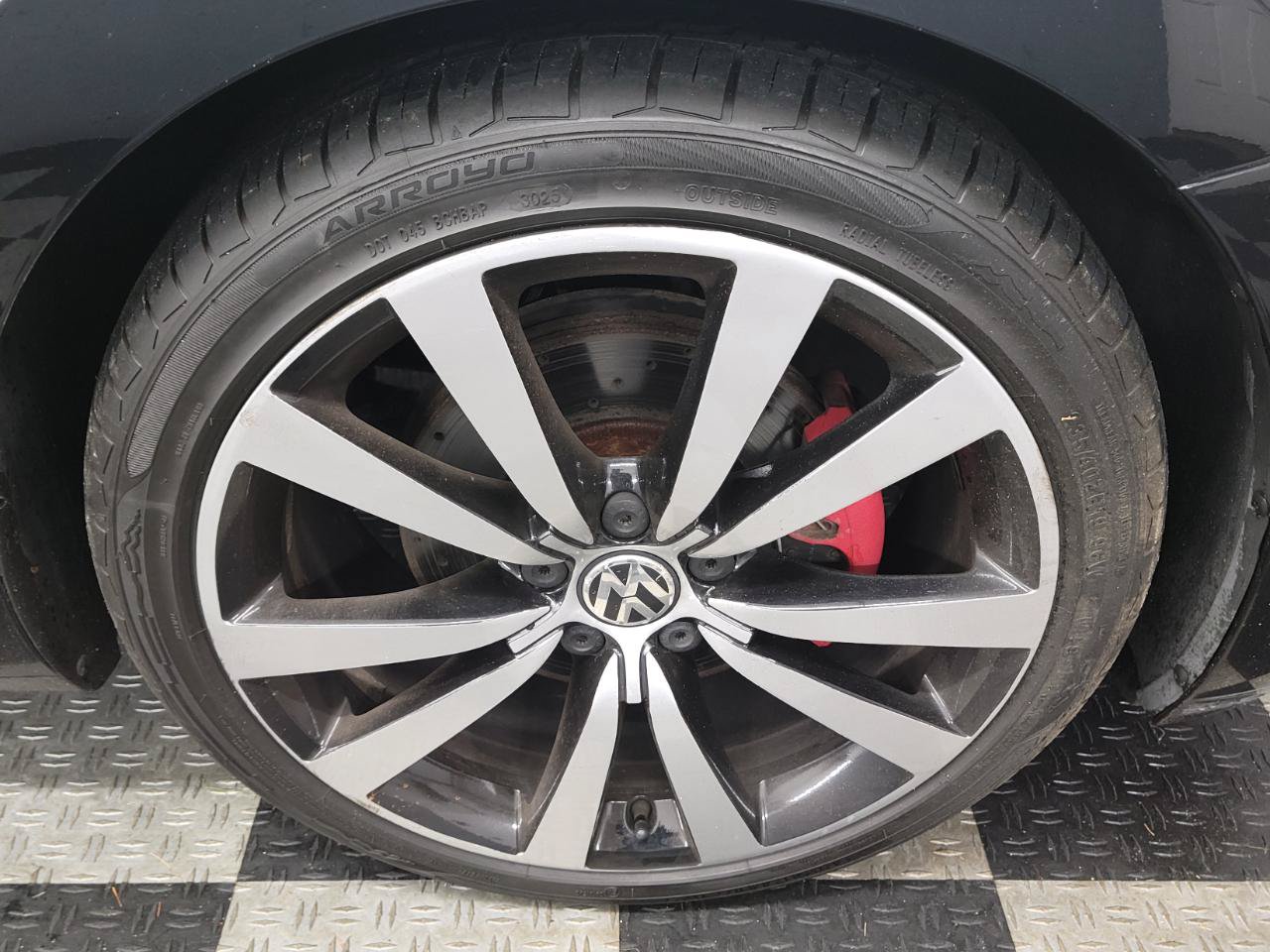 Used 2012 Volkswagen Beetle 2.0T FWD image 26