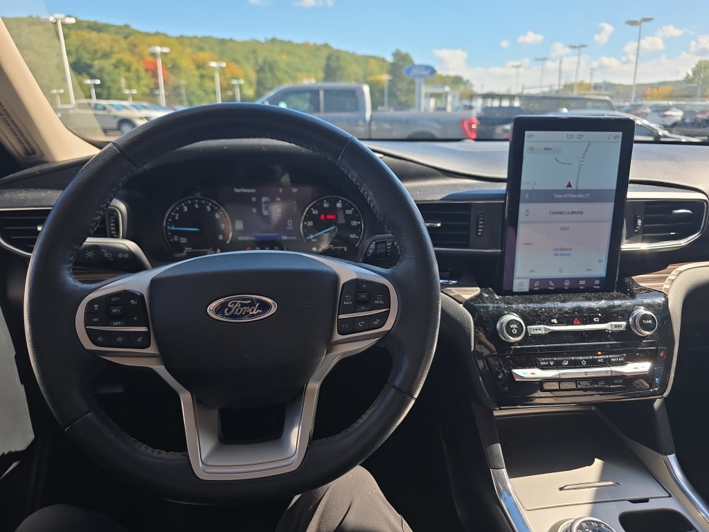 Certified 2023 Ford Explorer Limited w/ Limited Technology Package AWD/4WD image 23