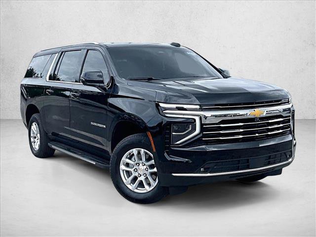 Used 2026 Chevrolet Suburban LT w/ Comfort Package RWD image 12