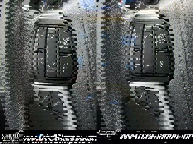 Used 2020 Toyota Sienna L image 19