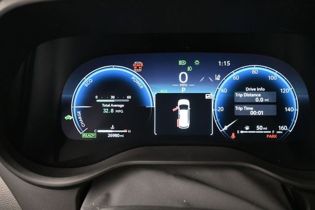 Used 2025 Toyota Sienna XSE FWD image 9
