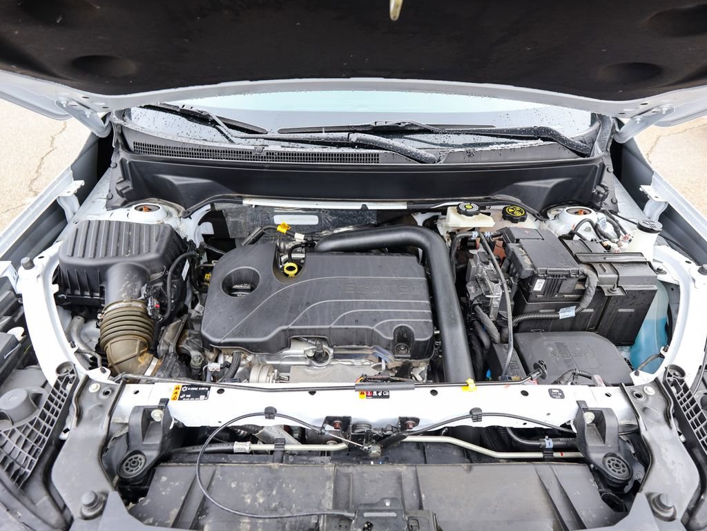 Certified 2023 GMC Terrain SLT w/ Infotainment Package II image 36