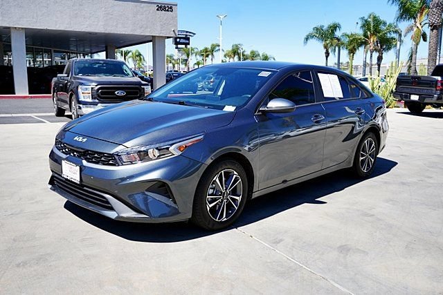 Used 2024 Kia Forte LXS FWD image 9