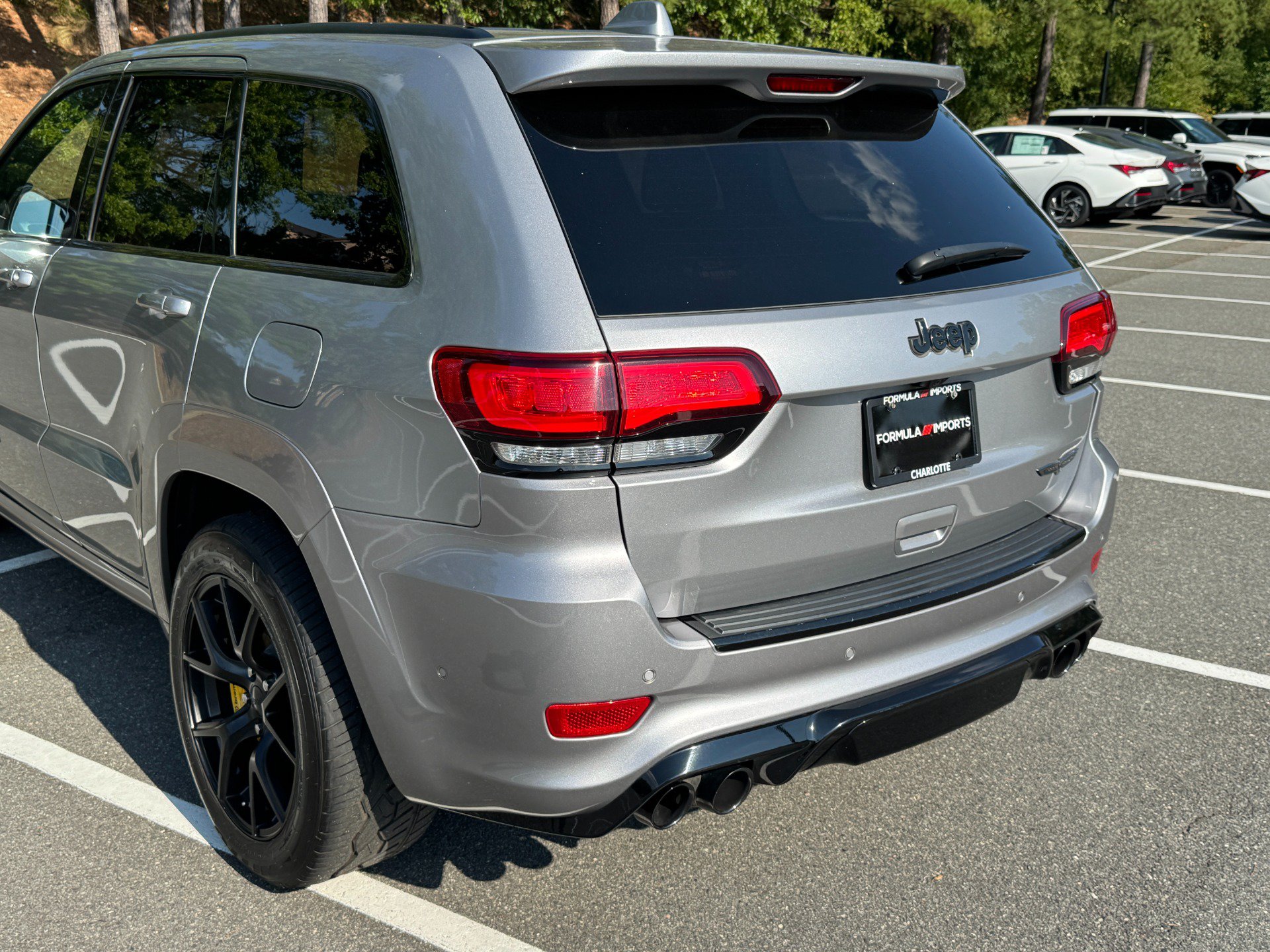 Used 2018 Jeep Grand Cherokee Trackhawk w/ Trailer Tow Group IV AWD/4WD image 21