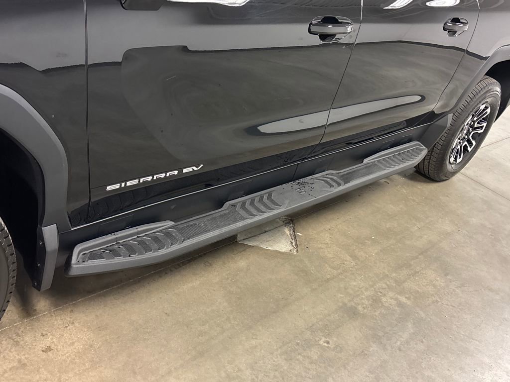 New 2026 GMC Sierra EV Elevation image 13