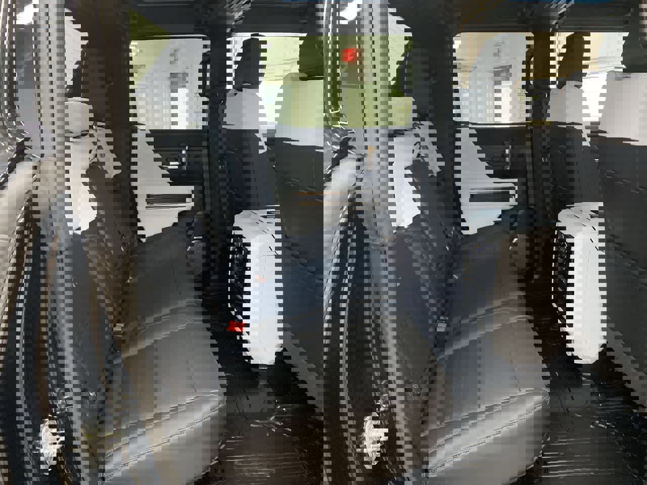 Used 2024 GMC Hummer EV 2X image 17