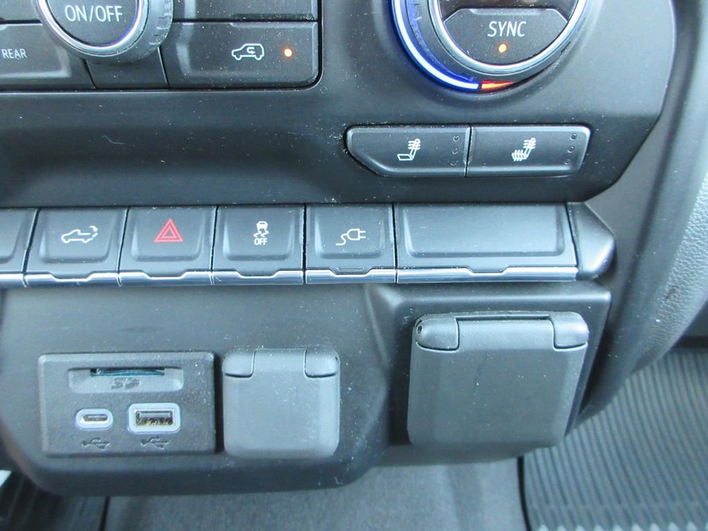 Used 2019 Chevrolet Silverado 1500 LT w/ All-Star Edition image 33