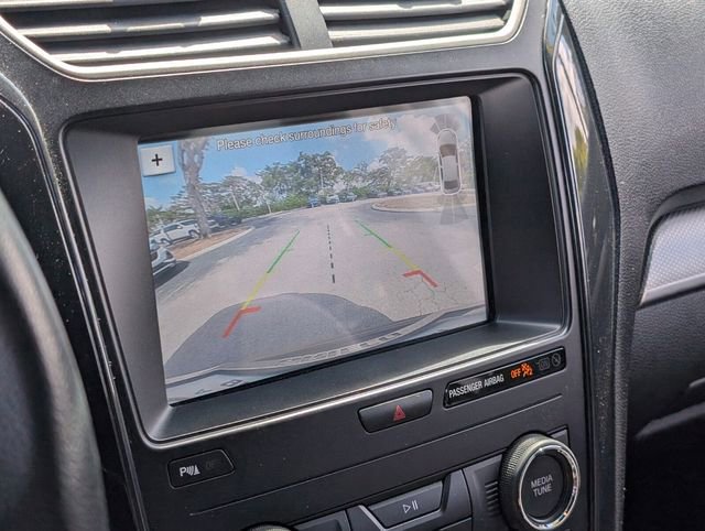 Used 2019 Ford Explorer XLT w/ Equipment Group 202A image 23