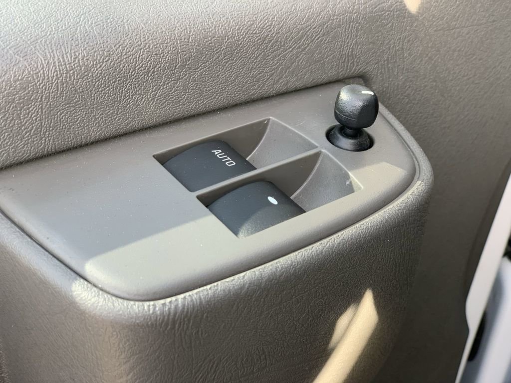New 2026 Chevrolet Express 2500 w/ Driver Convenience Package image 18