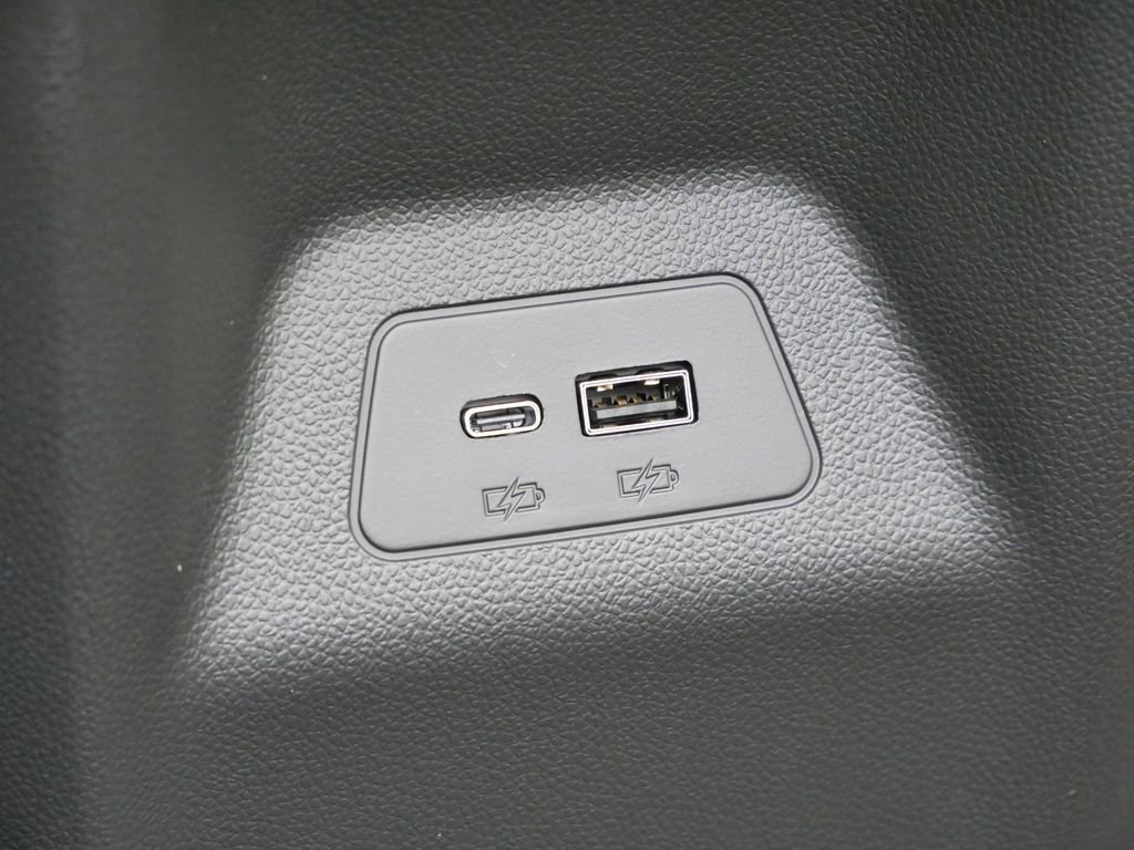 New 2026 Buick Envision Sport Touring image 40