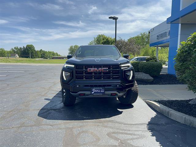 Used 2024 GMC Canyon AT4X AWD/4WD image 5