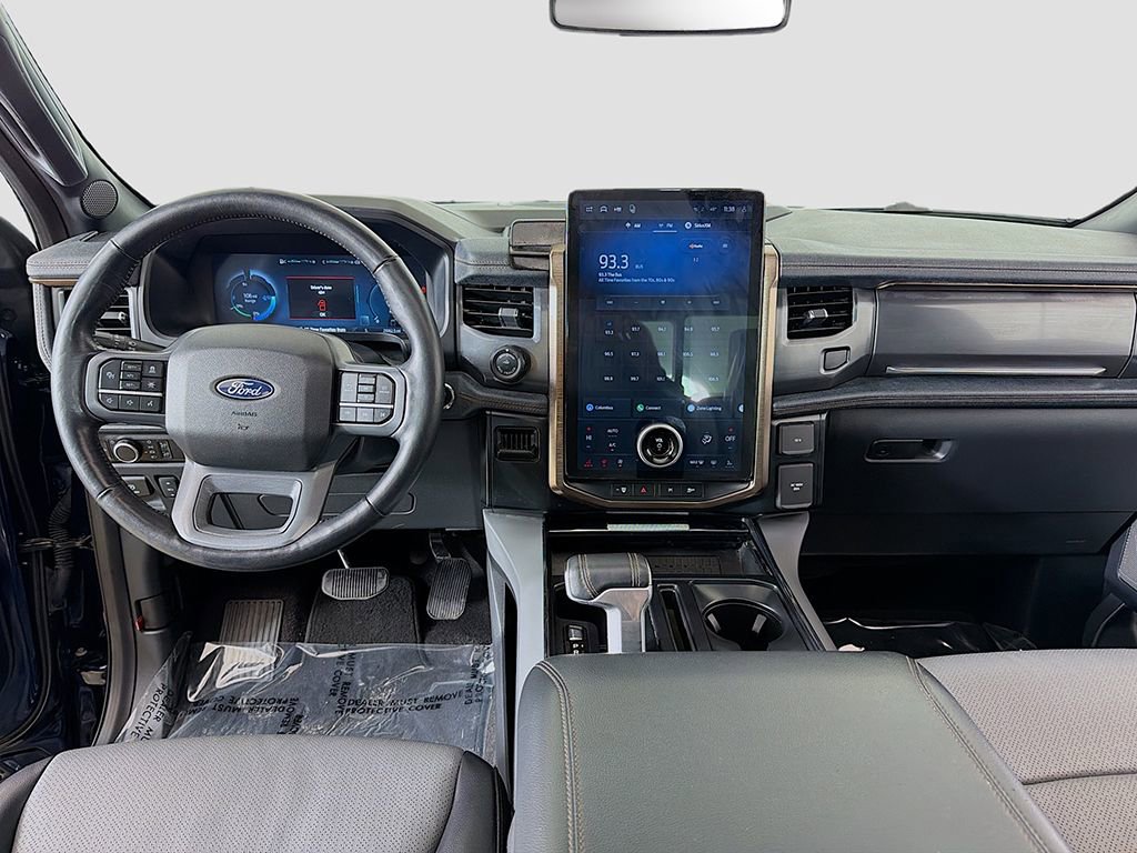 Used 2024 Ford F150 Lightning Lariat image 29
