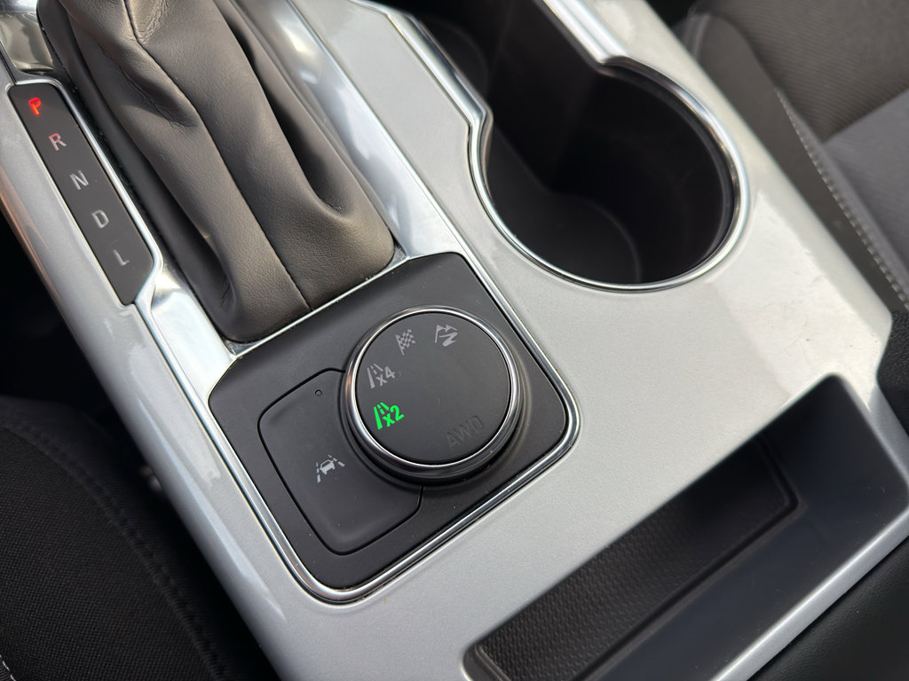 Used 2025 Chevrolet Blazer LT image 25