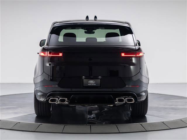 New 2026 Land Rover Range Rover Sport Dynamic SE AWD/4WD image 4