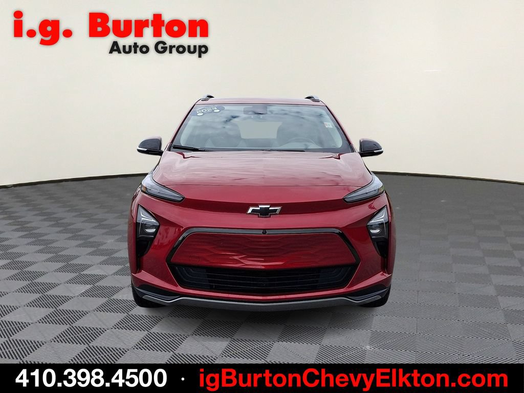 Certified 2023 Chevrolet Bolt EUV Premier FWD image 2