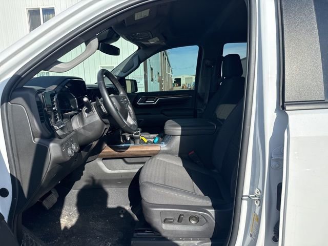 Used 2024 Chevrolet Silverado 1500 RST image 18