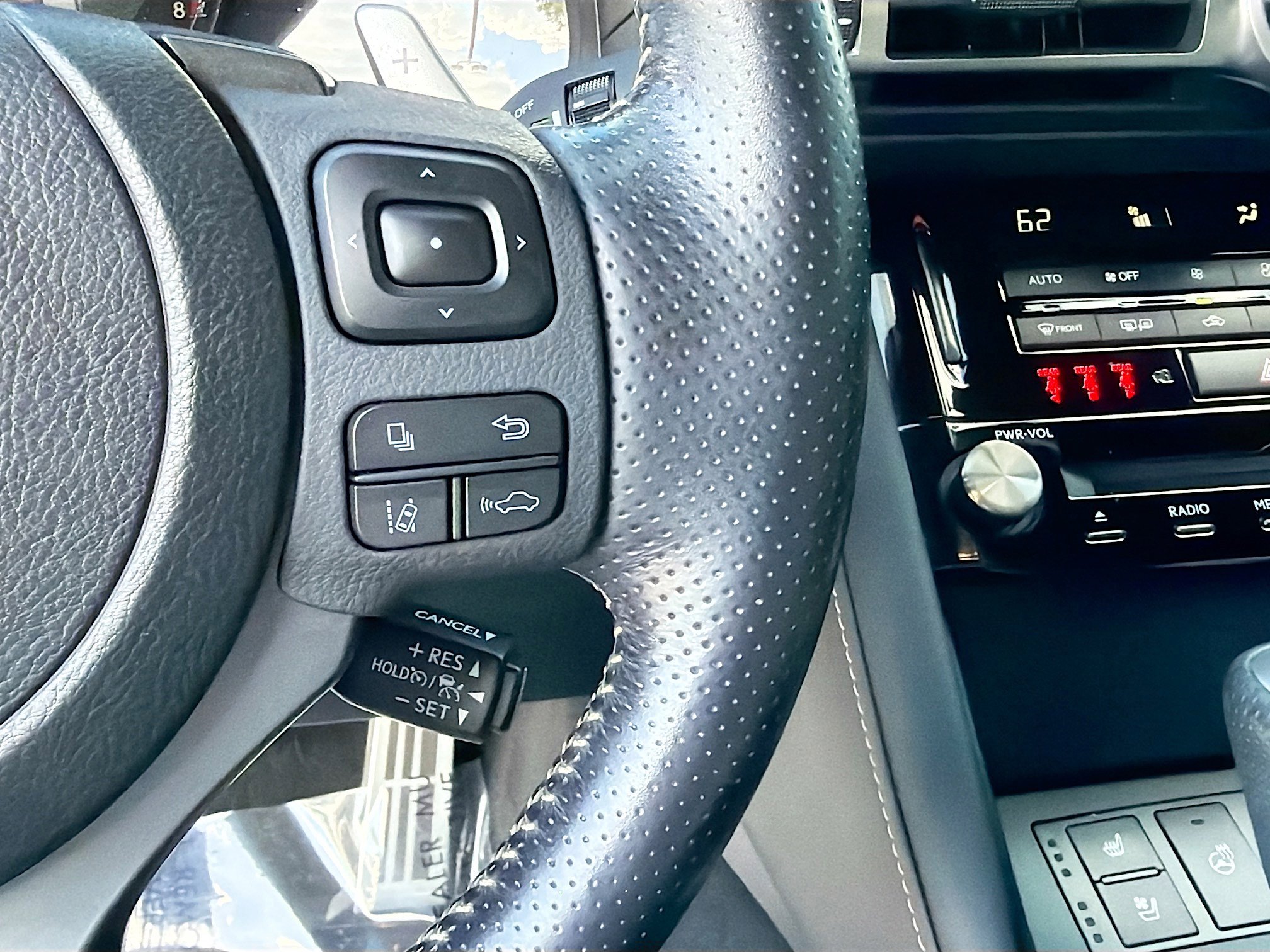 Used 2022 Lexus IS 350 F Sport w/ Navigation Package image 37