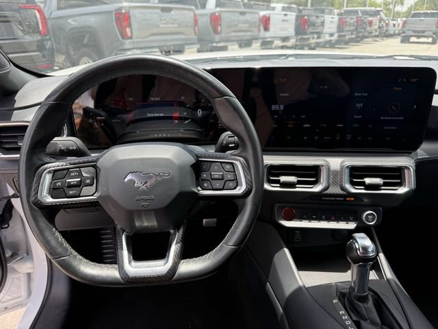 Used 2025 Ford Mustang Premium RWD image 13