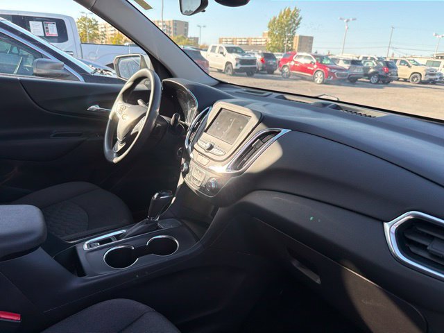 Used 2020 Chevrolet Equinox LT FWD image 17